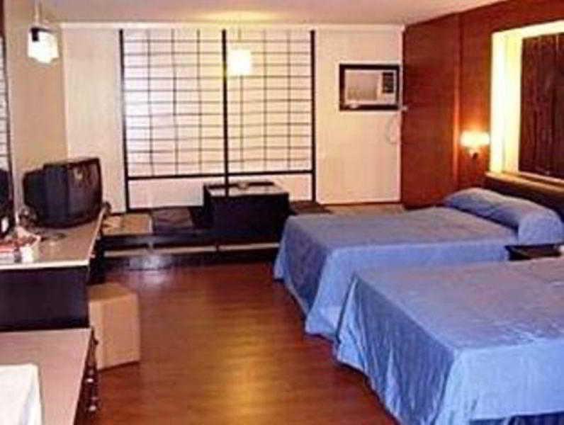 Hotel Sogo Edsa Caloocan Bagian luar foto