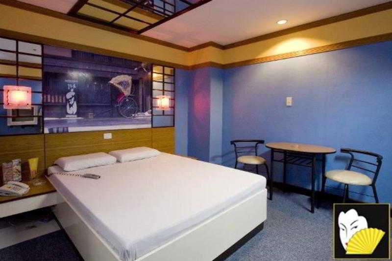 Hotel Sogo Edsa Caloocan Bagian luar foto